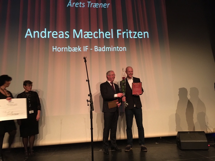 &Aring;rets tr&aelig;ner