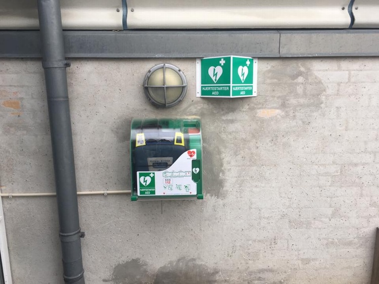 Hjertestarter Hornb&aelig;k Idr&aelig;tsanl&aelig;g